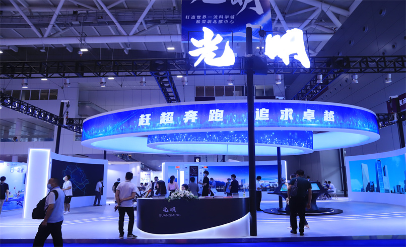 “文化+科技”魅力炫闪！球速体育“24小时书香亭”亮相文博会